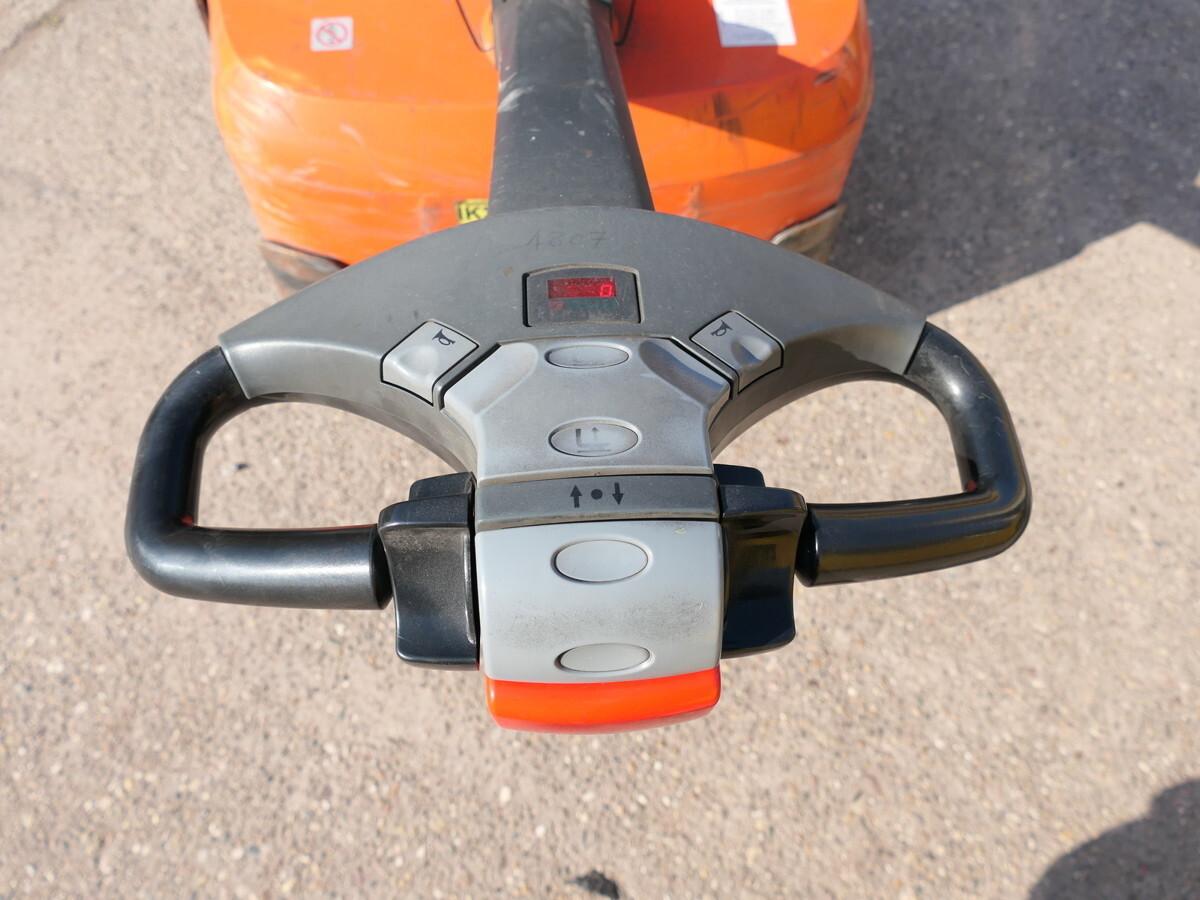 Transpalette SWE 080L Batterie 32/2017 SWE 080L Batterie 32/2017- Photo 5