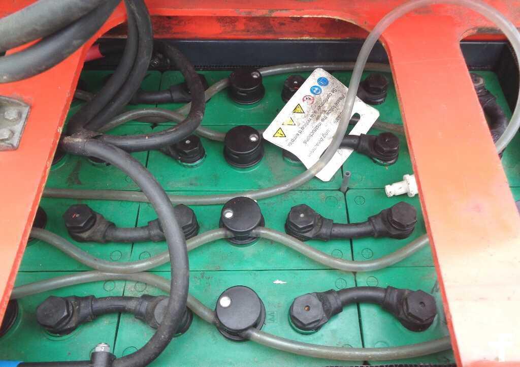 Transpallet Linde T 20 SF/144 (batteria 2017) Linde T 20 SF/144 (batteria 2017)- Photo 4