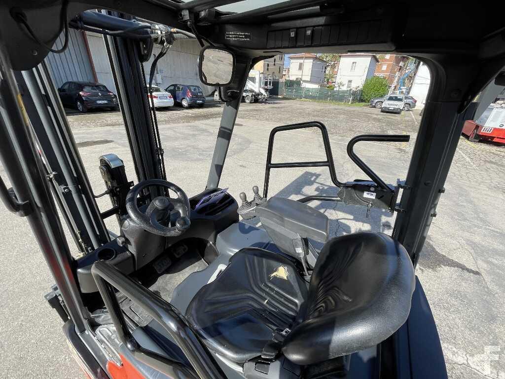 Carrello elevatore elettrico Linde E 20 PH/386 (batt. 2017) Linde E 20 PH/386 (batt. 2017)- Photo 4