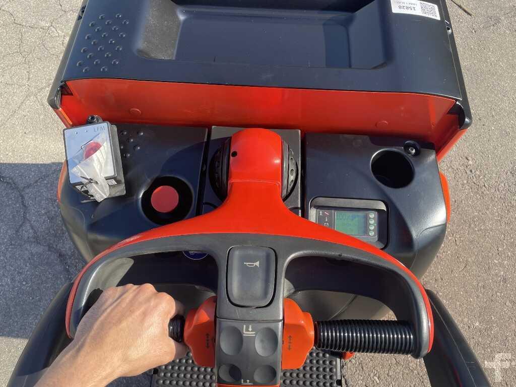 Wózek paletowy Linde T 20 AP Batteria NUOVA Linde T 20 AP Batteria NUOVA- Photo 4