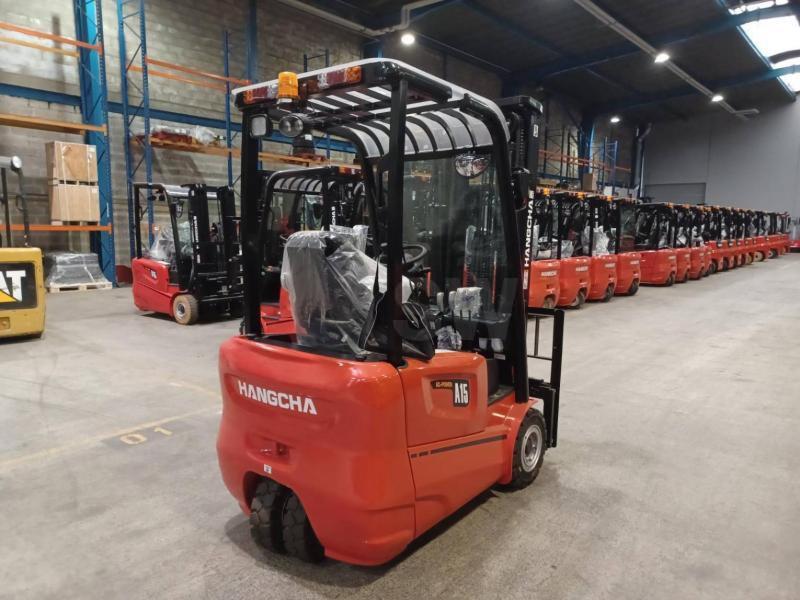 Wózek widłowy elektryczny A3W15 A3W15- Photo 2