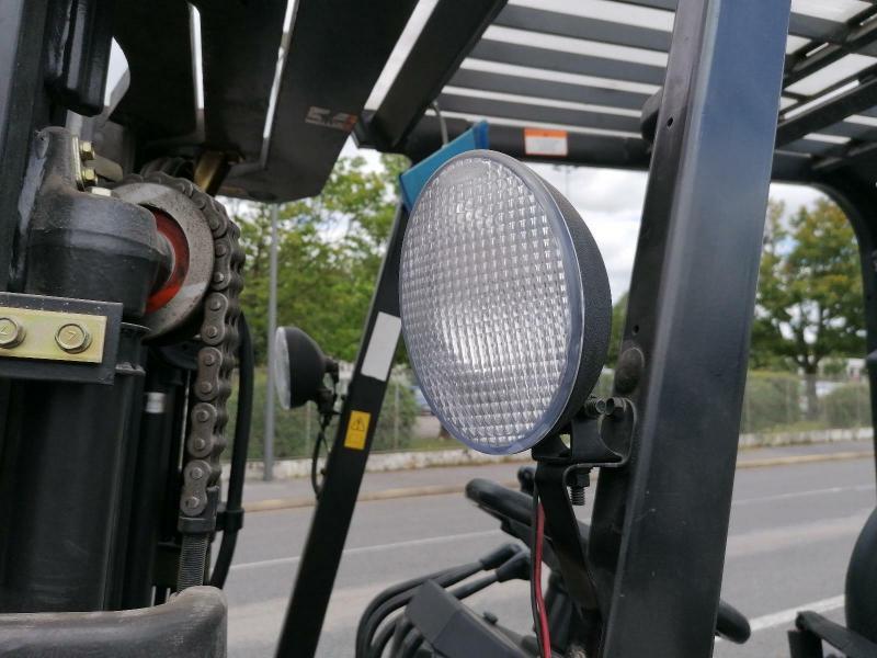Carrello elevatore elettrico EC25N EC25N- Photo 10