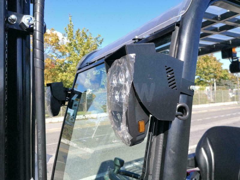 Wózek widłowy elektryczny A3W18 A3W18- Photo 8