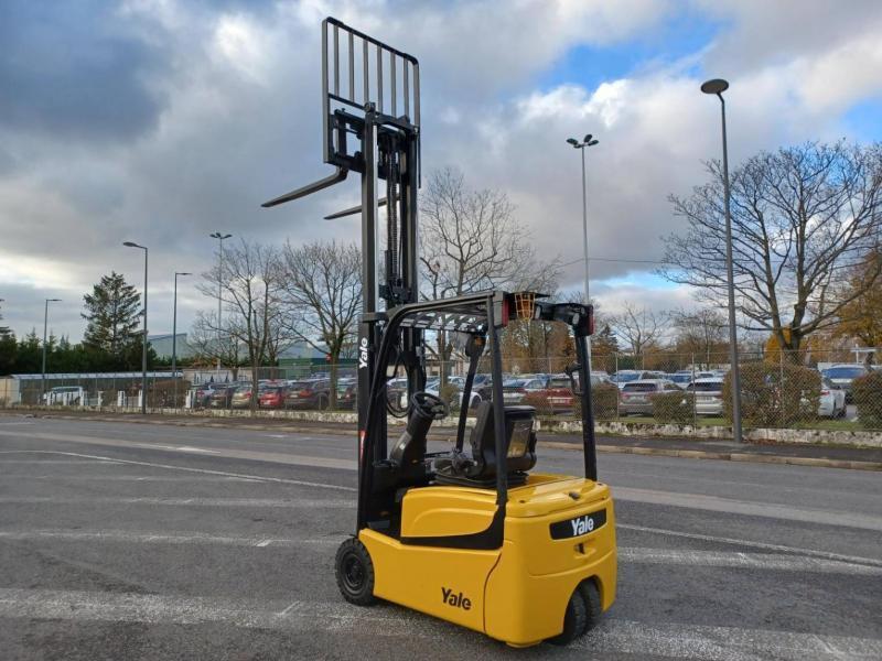 Carrello elevatore elettrico ERP16VTMWB ERP16VTMWB- Photo 8