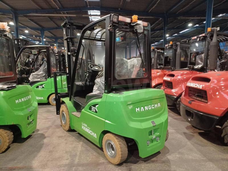 Carrello elevatore elettrico XC30 XC30- Photo 2