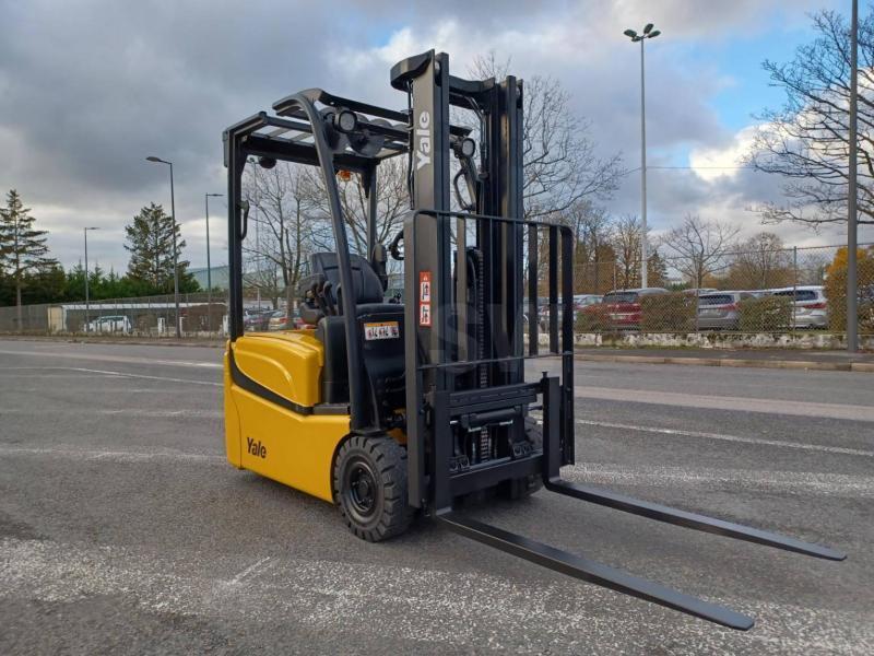 Carrello elevatore elettrico ERP16VTMWB ERP16VTMWB- Photo 2