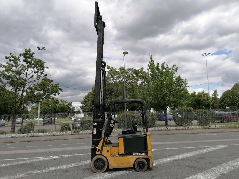 Carrello elevatore elettrico EC25N EC25N- Photo 4