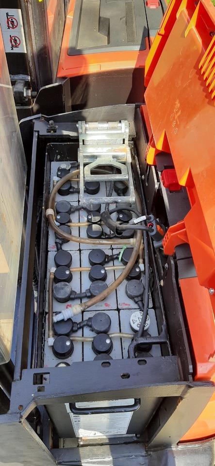Wózek widłowy elektryczny SWE 200 D SWE 200 D- Photo 7