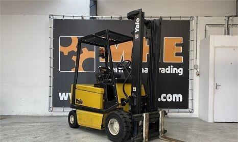 Carrello elevatore diesel ERP25ALF ERP25ALF- Photo 2