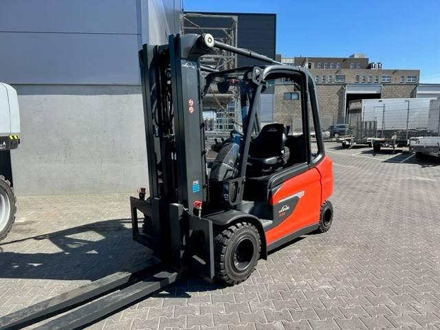 Wózek widłowy elektryczny E35L E35L- Photo 7