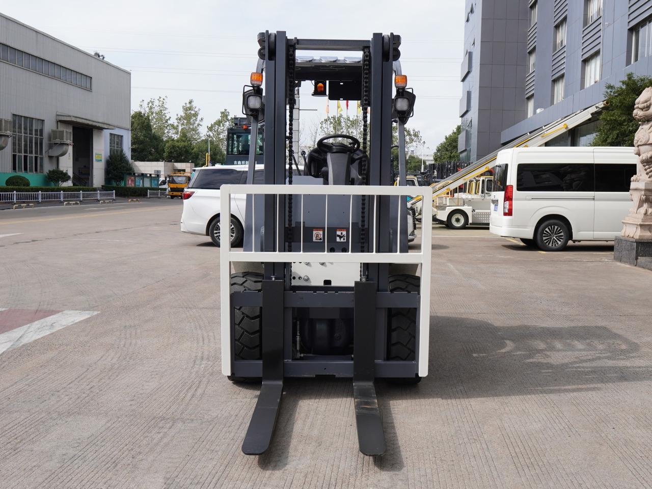 Wózek widłowy elektryczny P30H 309V Electric forklift | 8 y battery warranty P30H 309V Electric forklift | 8 y battery warranty- Photo 5