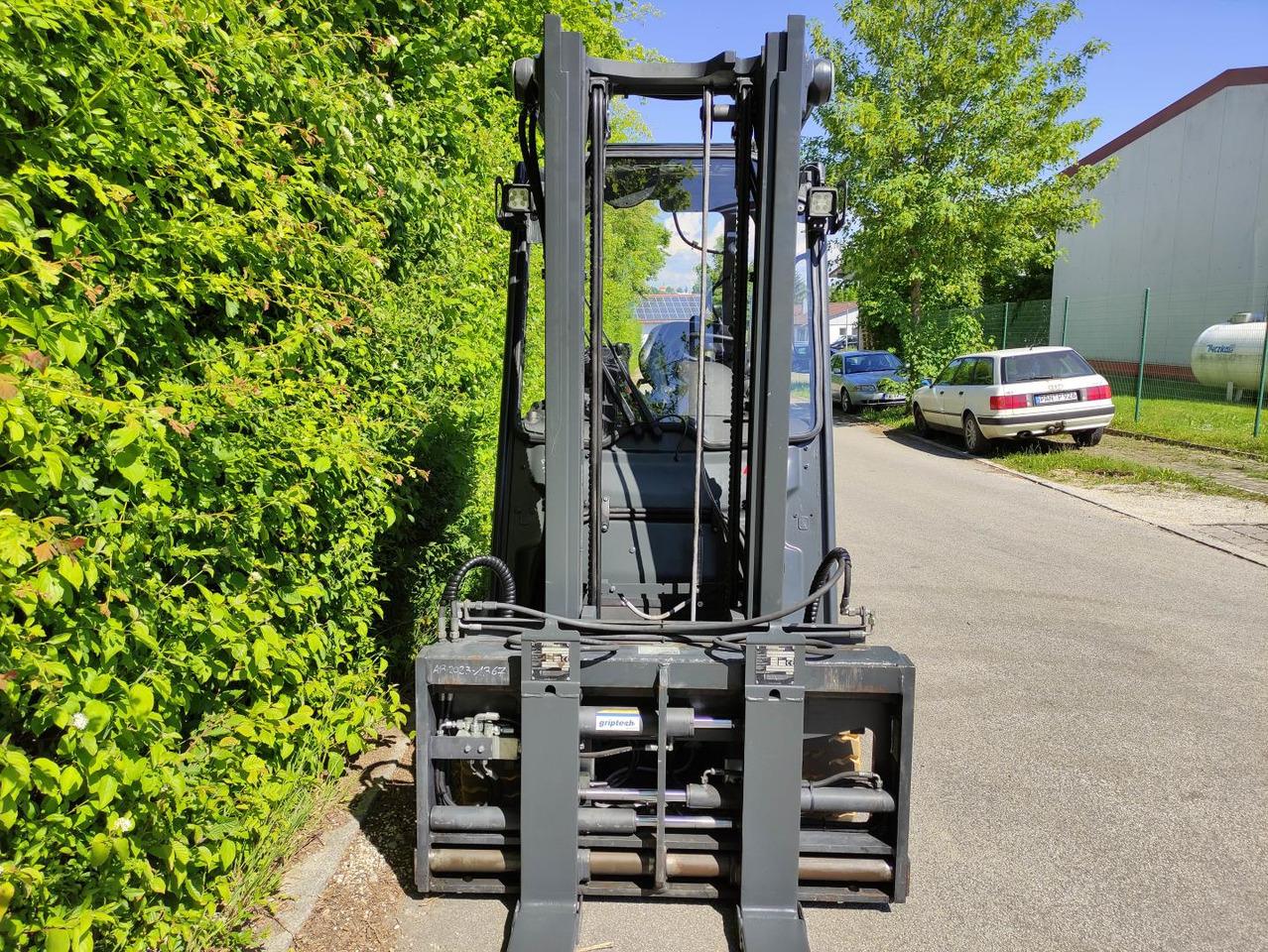 Carrello elevatore E30HL-01/600-387 E30HL-01/600-387- Photo 3