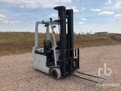 Carrello elevatore elettrico A1N1L15Q A1N1L15Q- Photo 4