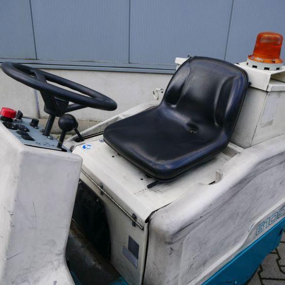 Spazzatrice industriale Tennant 6100 Tennant 6100- Photo 8