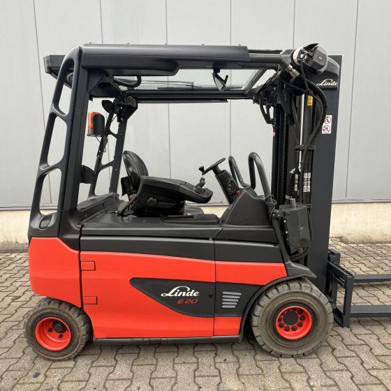 Carrello elevatore elettrico Linde E20R (387) Roadster Linde E20R (387) Roadster- Photo 2