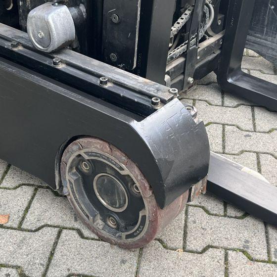 Carrello retrattile Caterpillar NR16N2H Caterpillar NR16N2H- Photo 3
