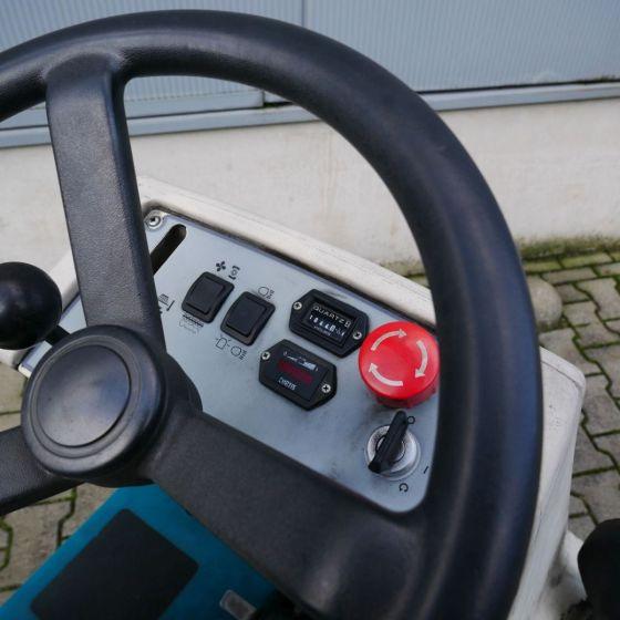 Spazzatrice industriale Tennant 6100 Tennant 6100- Photo 5