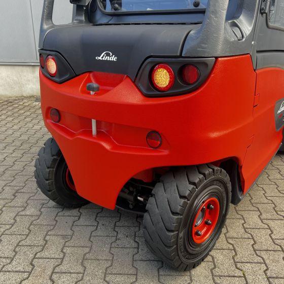 Carrello elevatore elettrico Linde E40/600HL (388) Linde E40/600HL (388)- Photo 4