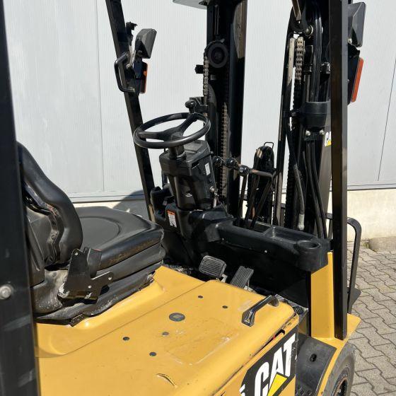 Carrello elevatore Caterpillar EP25K-PAC Caterpillar EP25K-PAC- Photo 3