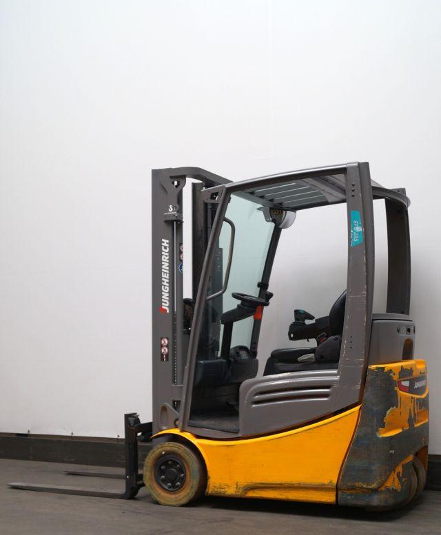 Carrello elevatore elettrico Jungheinrich EFG215 Jungheinrich EFG215- Photo 2