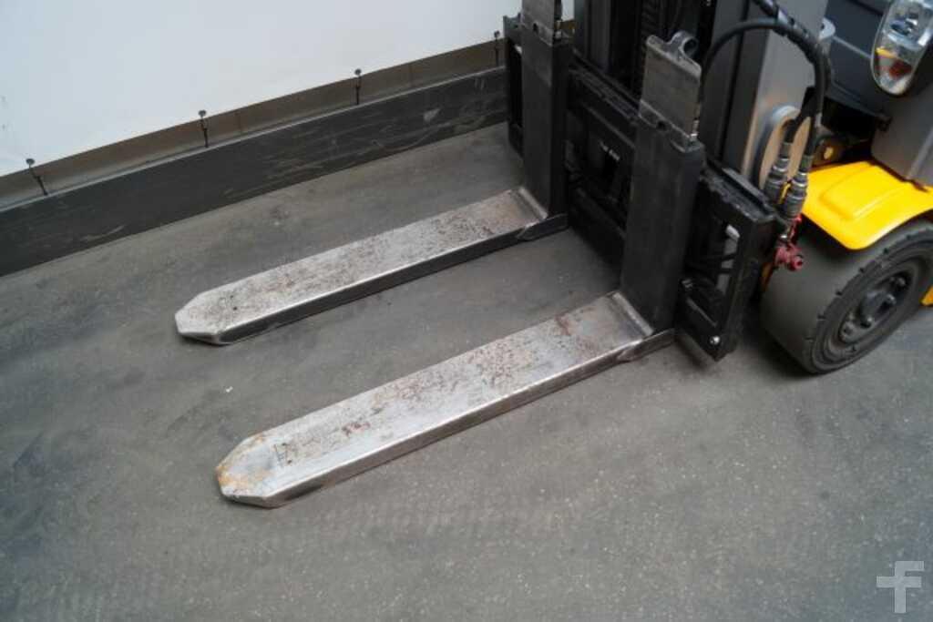 Carrello elevatore elettrico Jungheinrich EFG215 Jungheinrich EFG215- Photo 5