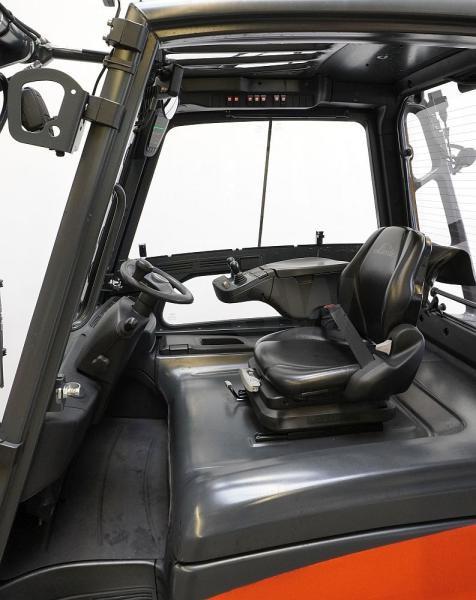 Carrello elevatore elettrico E 50 HL 388 E 50 HL 388- Photo 3