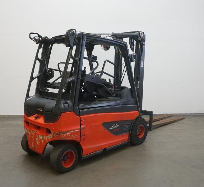 Carrello elevatore elettrico E 25 L 387 E 25 L 387- Photo 2