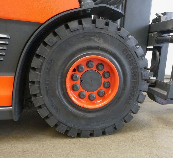 Carrello elevatore elettrico E 25 L 387 E 25 L 387- Photo 6