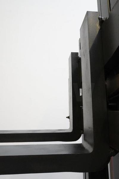 Carrello elevatore elettrico E 50 HL 388 E 50 HL 388- Photo 7