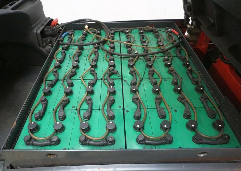 Carrello elevatore elettrico E 25 L 387 E 25 L 387- Photo 5