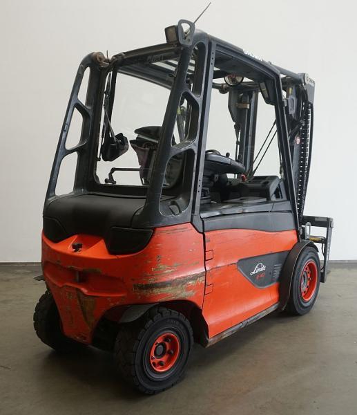 Carrello elevatore elettrico E 40/600 H 388 E 40/600 H 388- Photo 2