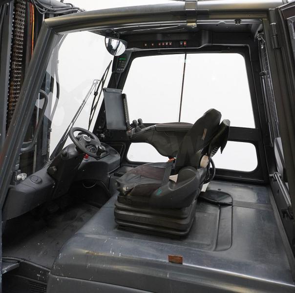 Carrello elevatore elettrico E 50 HL 388 E 50 HL 388- Photo 3