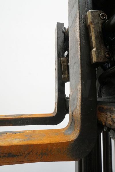 Carrello elevatore elettrico EFG218K EFG218K- Photo 6