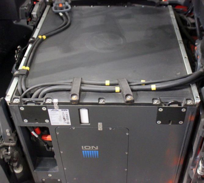 Wózek widłowy elektryczny E 20 L EVO ION 386-02 E 20 L EVO ION 386-02- Photo 5
