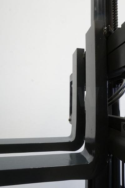 Carrello elevatore elettrico E 25 387 E 25 387- Photo 6