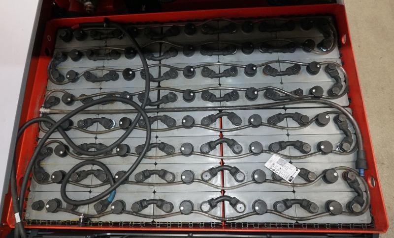 Carrello elevatore elettrico E 30 387 E 30 387- Photo 5