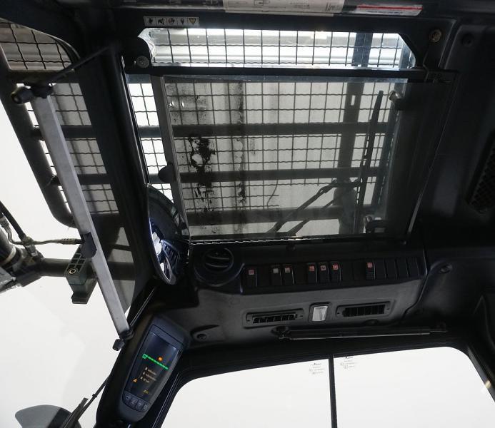 Wózek widłowy elektryczny E 35 HL 387 E 35 HL 387- Photo 9
