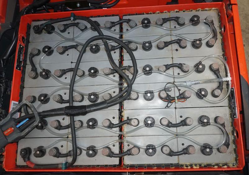 Wózek widłowy elektryczny E 16 P EVO 386-02 E 16 P EVO 386-02- Photo 8