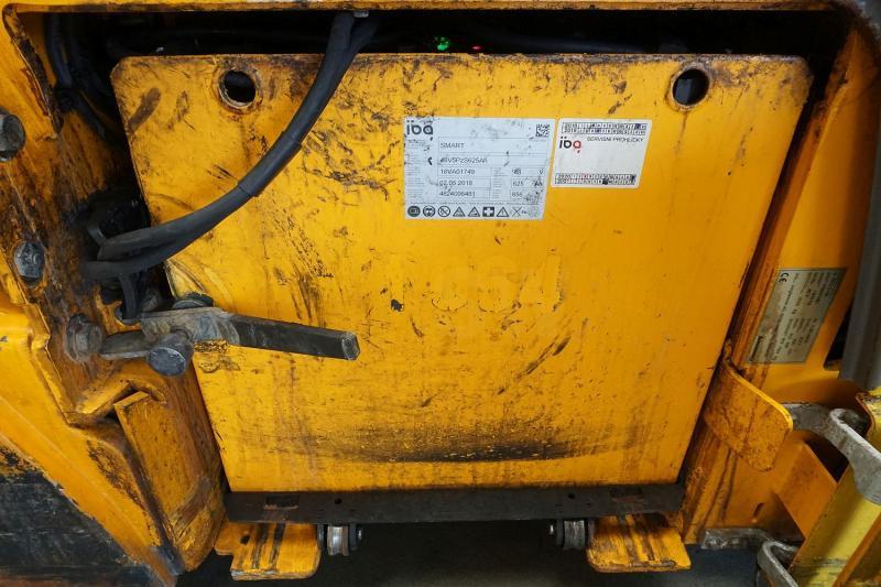 Carrello elevatore elettrico EFG218K EFG218K- Photo 5