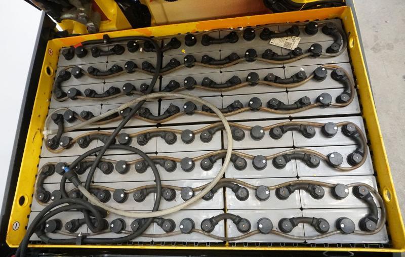 Carrello elevatore elettrico E 30 387 E 30 387- Photo 5