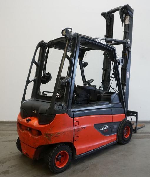 Carrello elevatore elettrico E 30 L 387 E 30 L 387- Photo 2