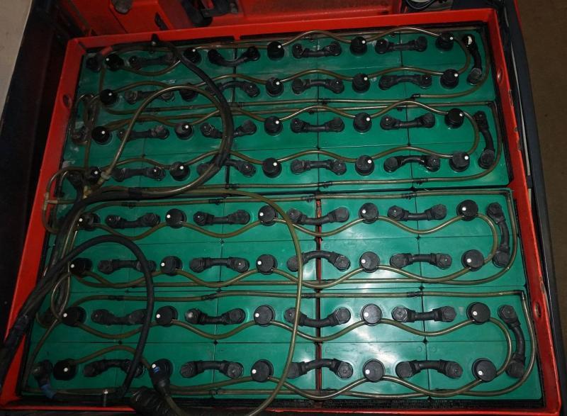 Carrello elevatore elettrico E 30/600 HL 387 E 30/600 HL 387- Photo 5