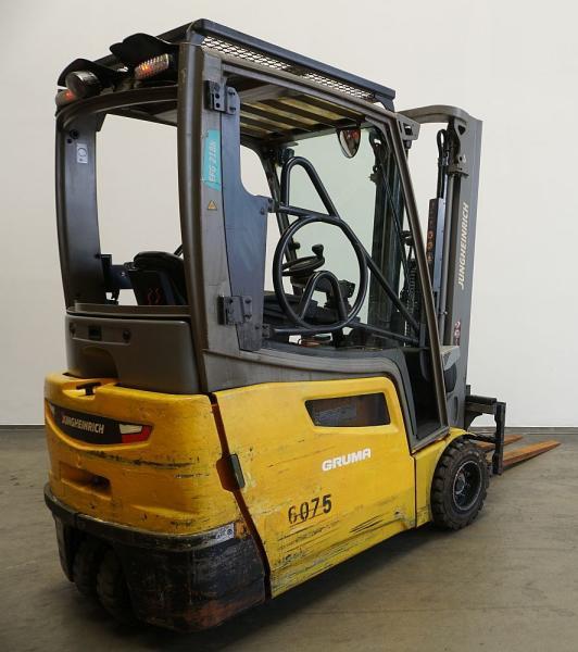 Carrello elevatore elettrico EFG218K EFG218K- Photo 2
