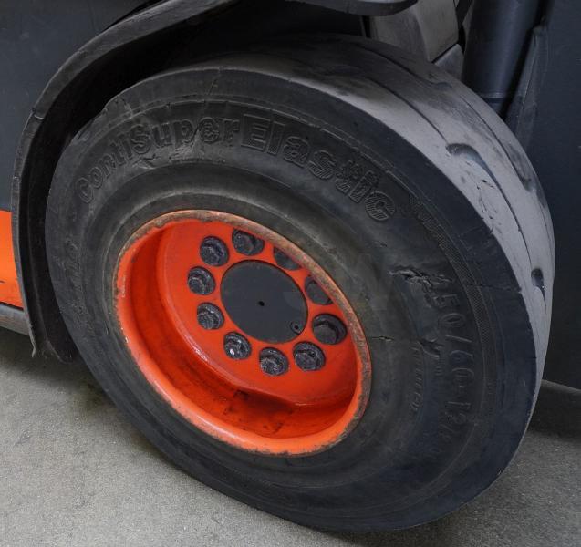 Carrello elevatore elettrico E 30/600 HL 387 E 30/600 HL 387- Photo 8
