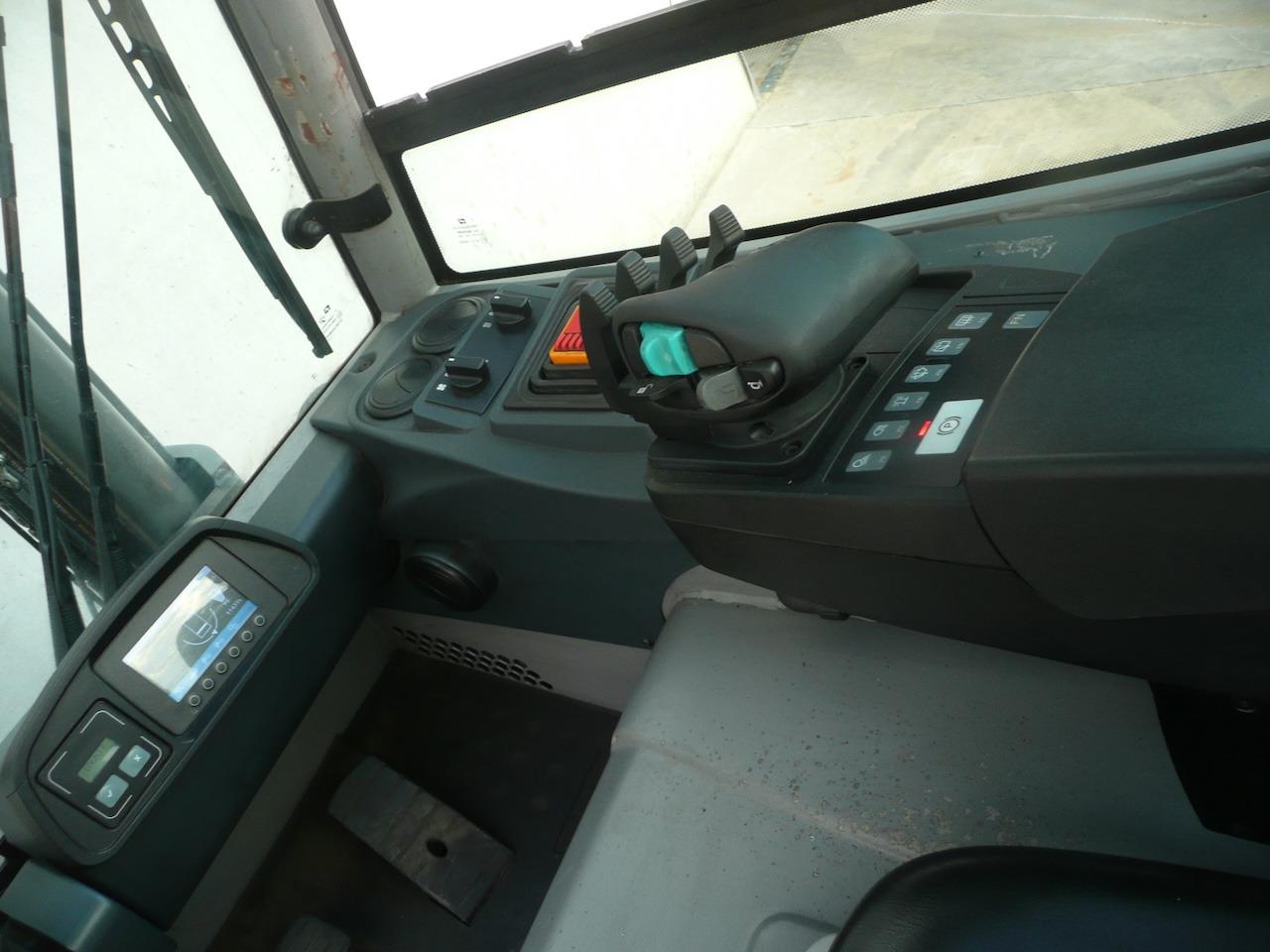 Wózek widłowy elektryczny EFG 550s 550 ZT EFG 550s 550 ZT- Photo 8