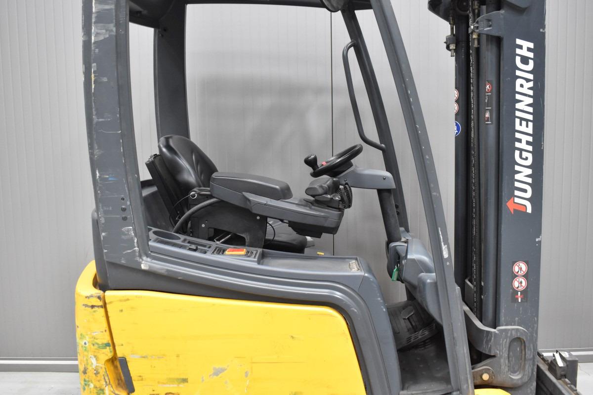 Wózek widłowy elektryczny EFG 215 EFG 215- Photo 5