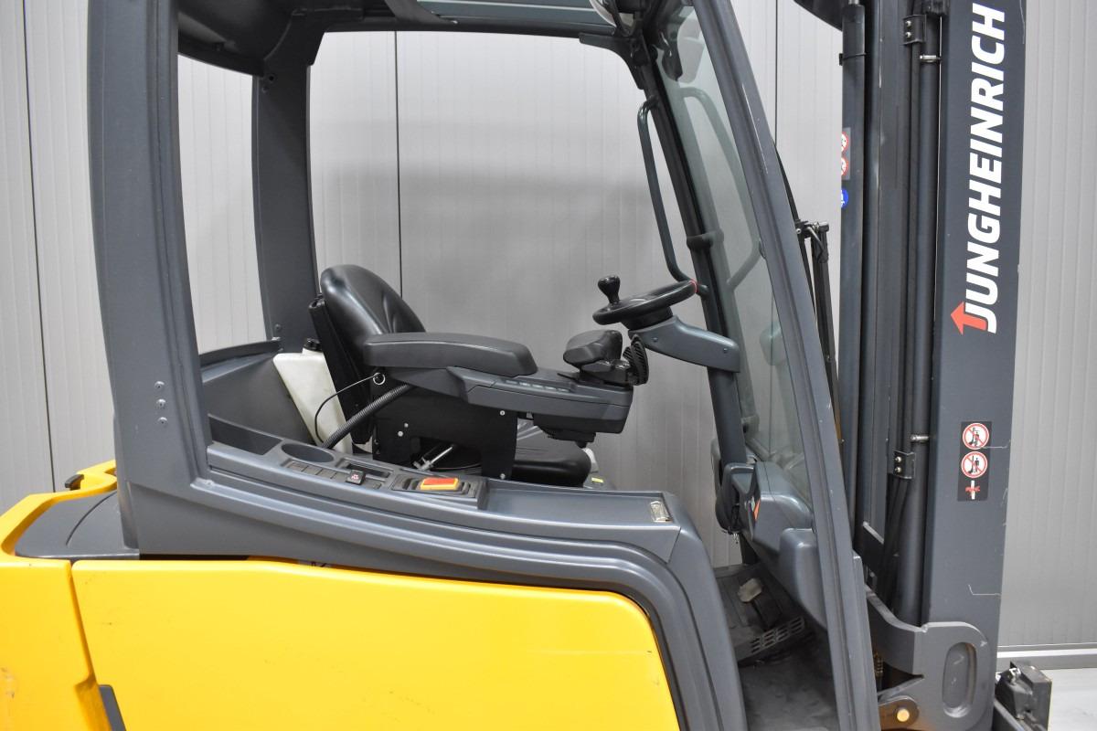 Wózek widłowy elektryczny EFG 320 EFG 320- Photo 5