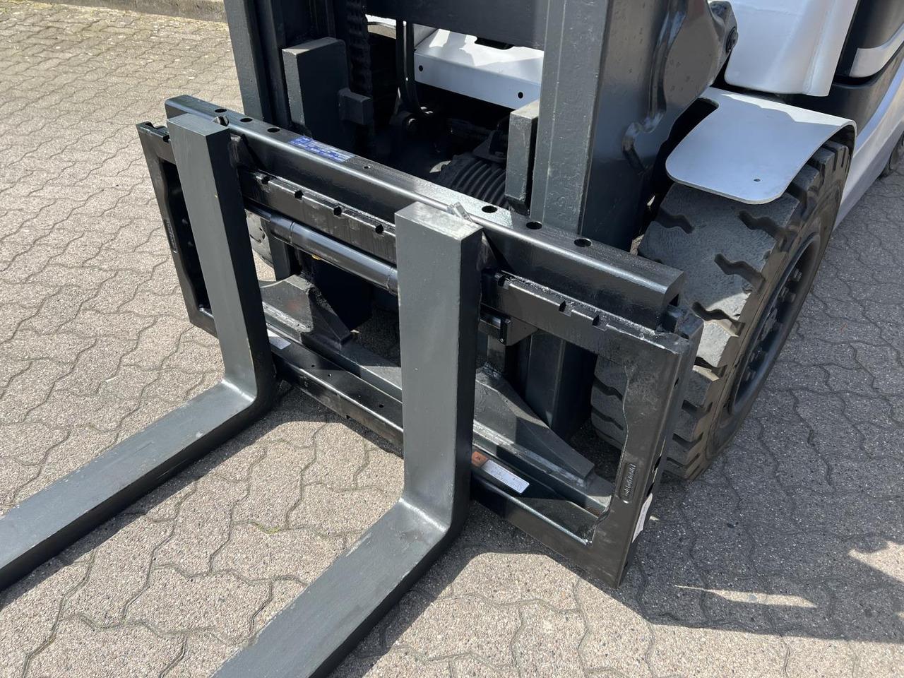Carrello elevatore elettrico Still RX 60-40 / Batt. 77% Still RX 60-40 / Batt. 77%- Photo 8