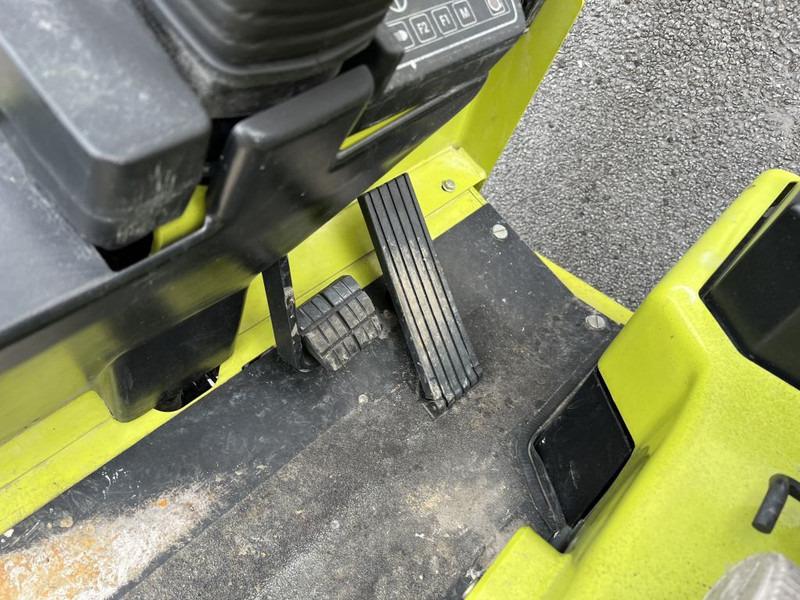 Elektrostapler CTM16S Heftruck Clark CTM16S Duplo 325 elektrisch 2004 CTM16S Heftruck Clark CTM16S Duplo 325 elektrisch 2004- Photo 6