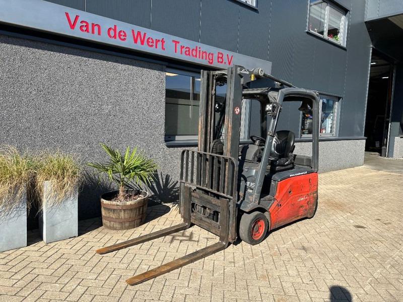 Carrello elevatore elettrico E16-01 Heftruck Triplo 435 Freelift/sideshift Elektrisch 2014 E16-01 Heftruck Triplo 435 Freelift/sideshift Elektrisch 2014- Photo 4